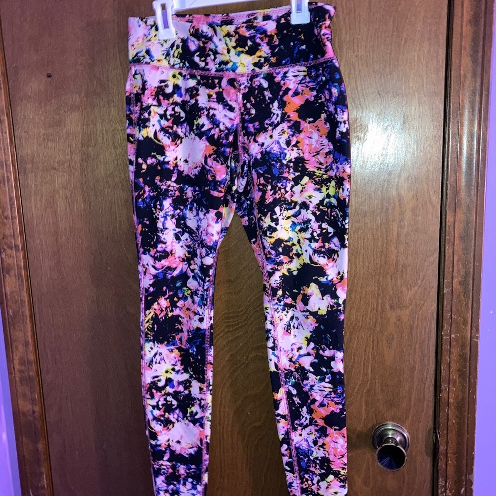 Colorful stretchy leggings